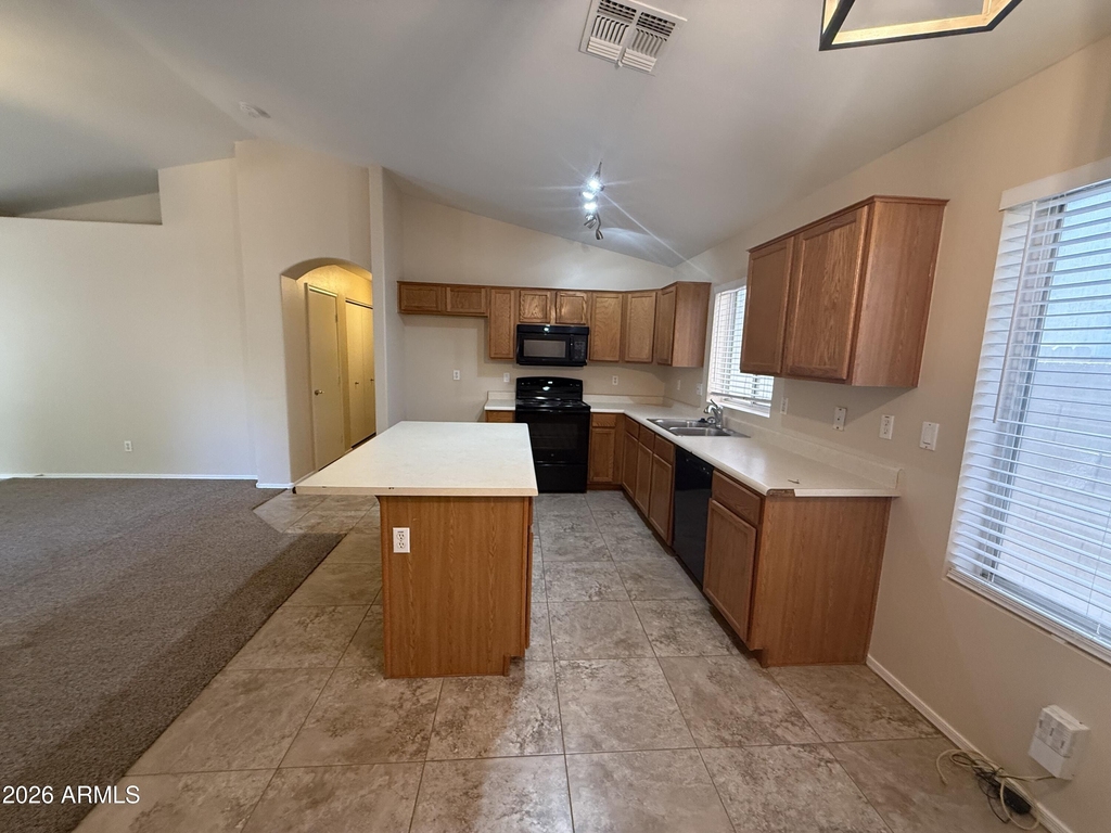 3236 E Kerry Lane - Photo 8