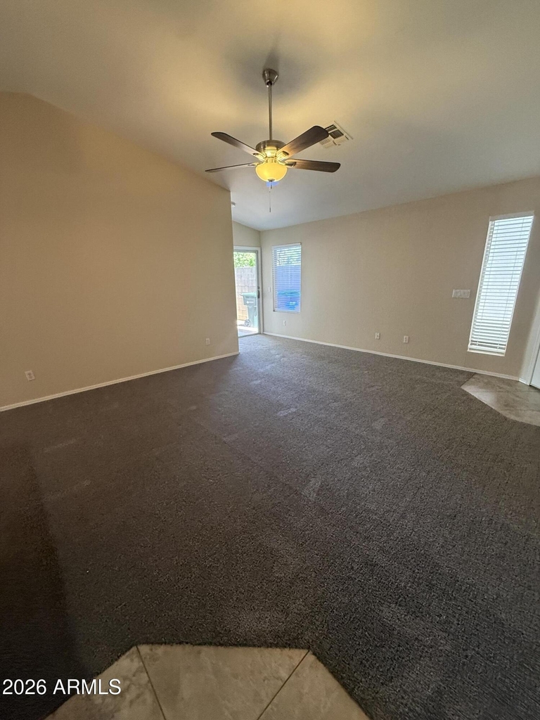 3236 E Kerry Lane - Photo 5