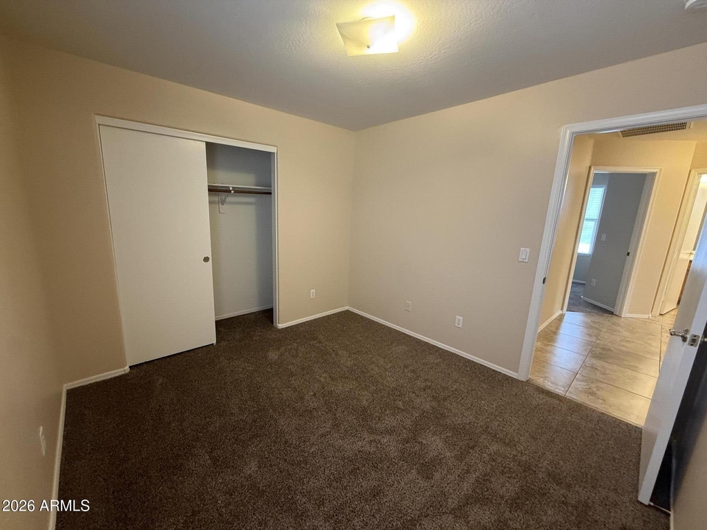 3236 E Kerry Lane - Photo 16