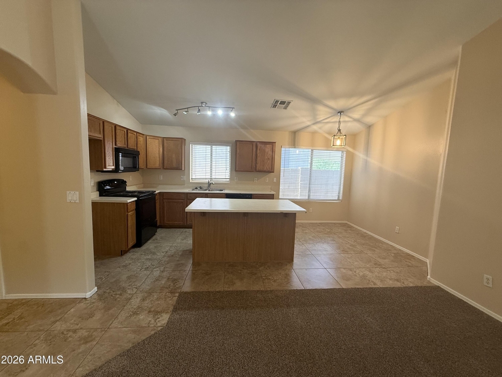 3236 E Kerry Lane - Photo 1