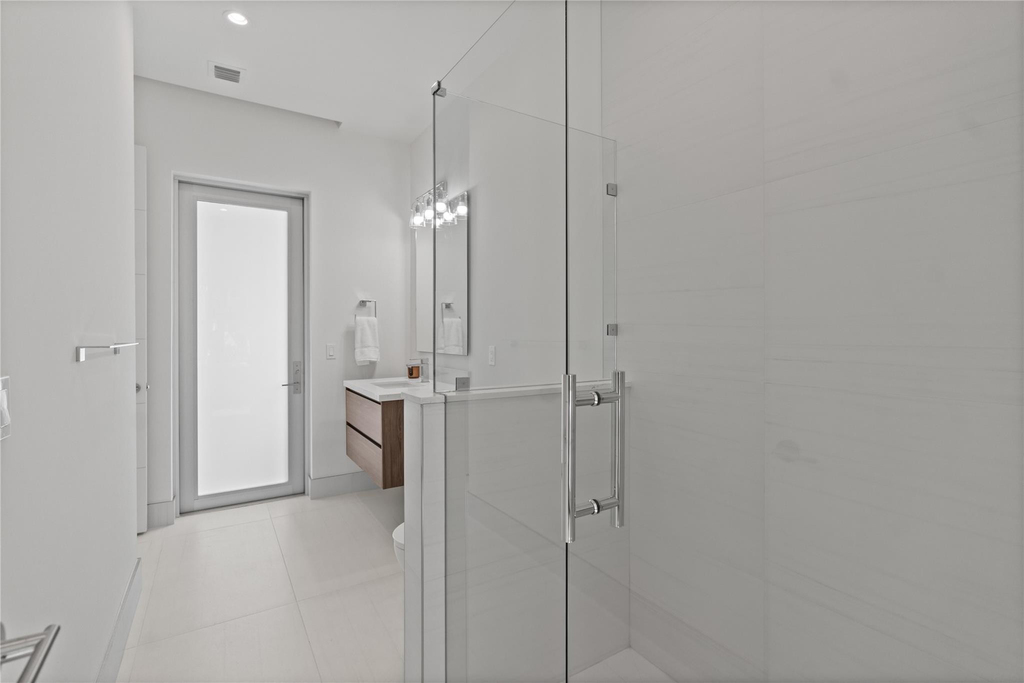 221 Shore Court - Photo 77