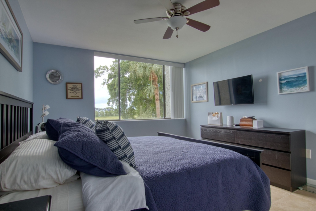 4822 Esedra Court - Photo 11