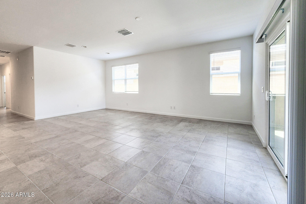 40110 W Shaver Drive - Photo 8