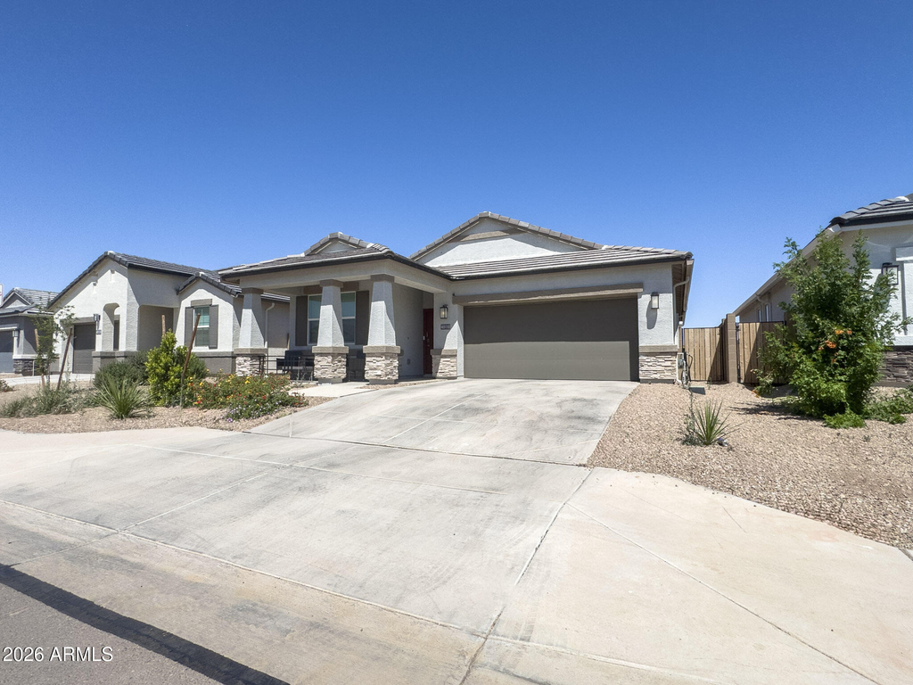 40110 W Shaver Drive - Photo 1