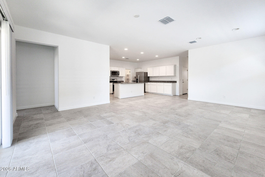 40110 W Shaver Drive - Photo 7
