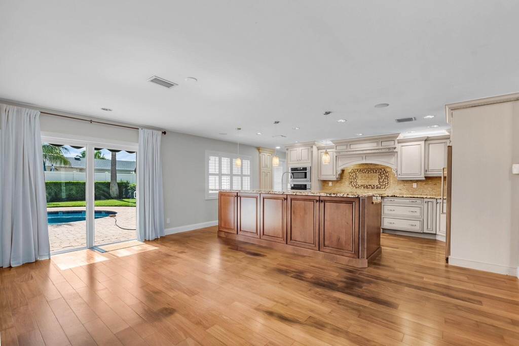 1008 Sw 12th Avenue - Photo 5