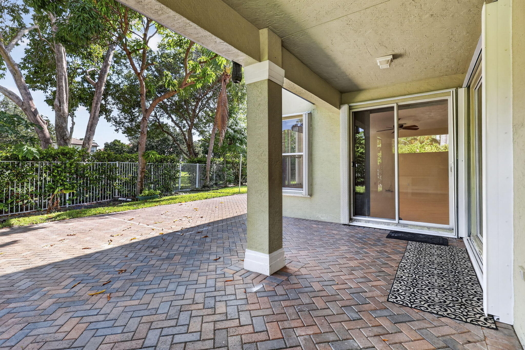 9479 Sedgewood Drive - Photo 52