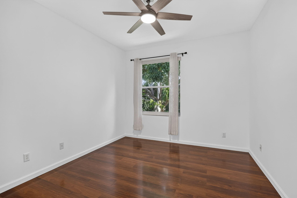 9479 Sedgewood Drive - Photo 29
