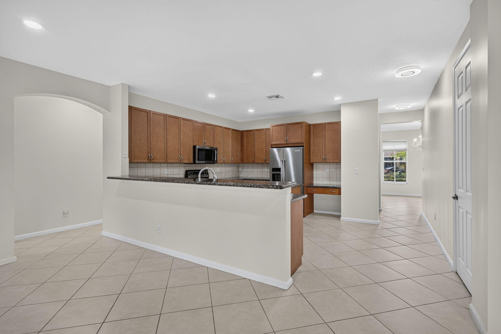 9479 Sedgewood Drive - Photo 14