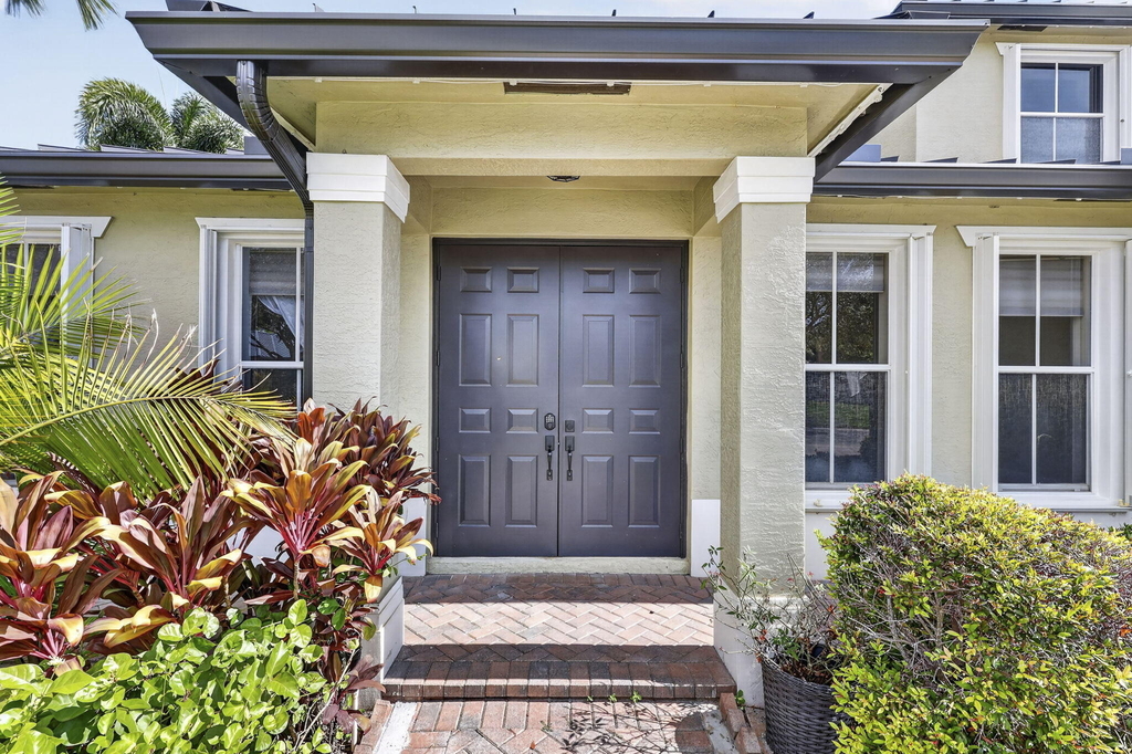 9479 Sedgewood Drive - Photo 43