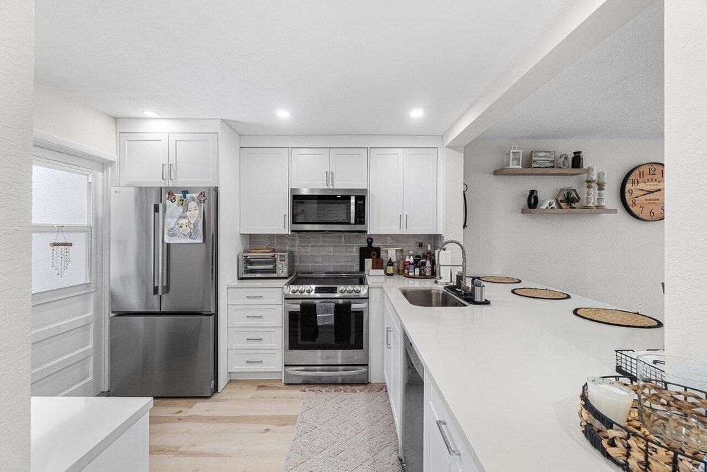 2809 Florida Boulevard - Photo 3