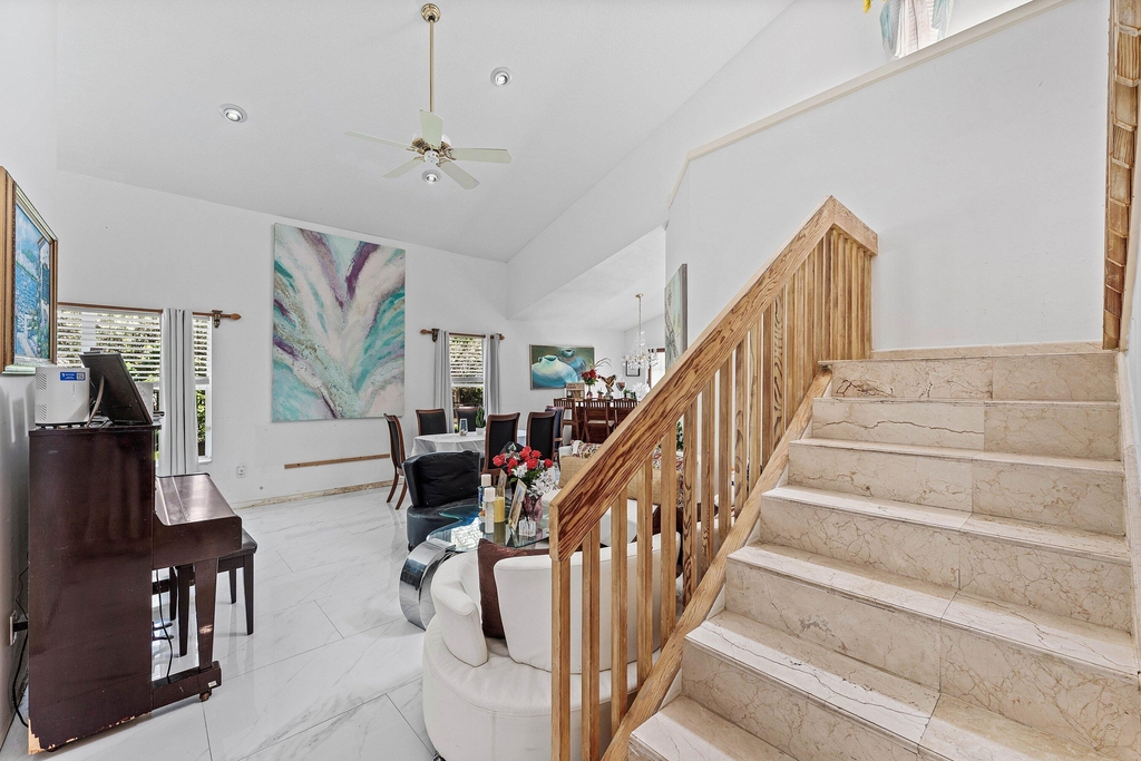 2350 Nw 5th Avenue - Photo 10