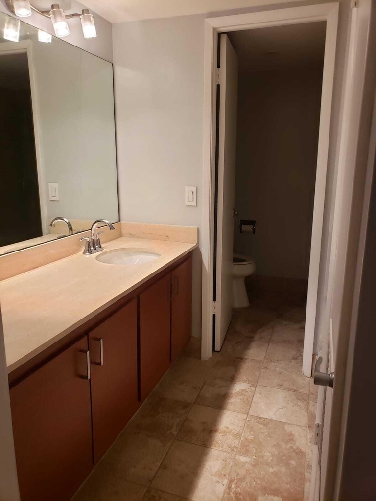 600 Ne 36th - Photo 9