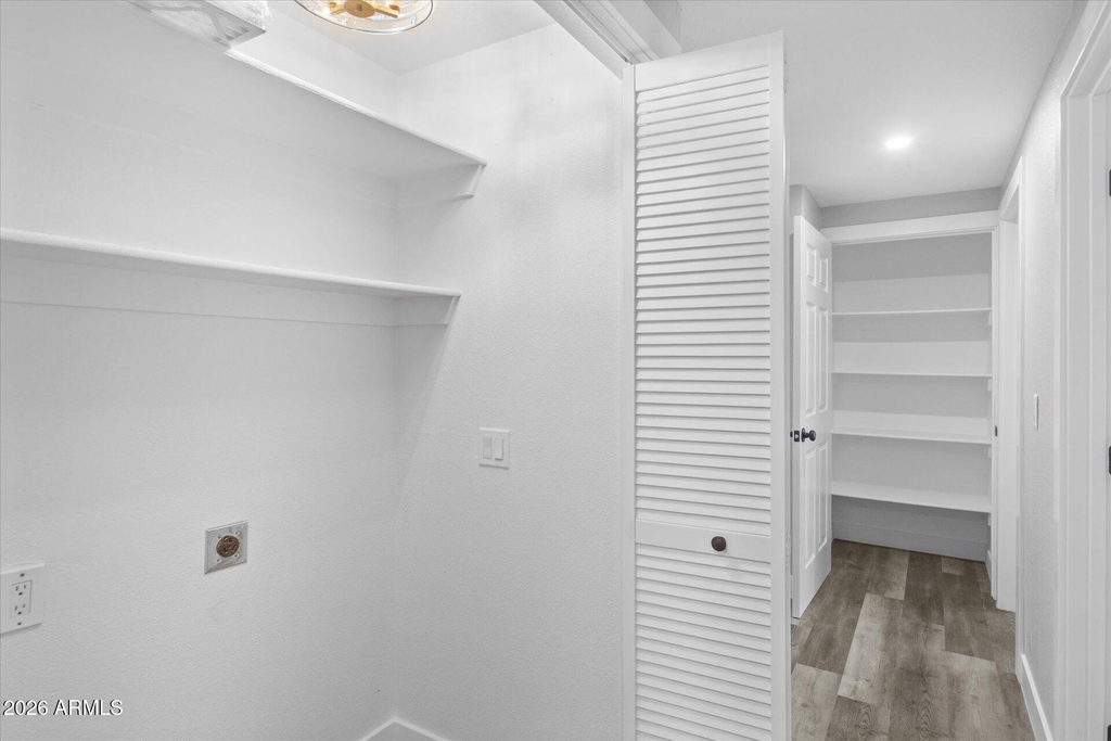 1604 W Colt Road - Photo 24