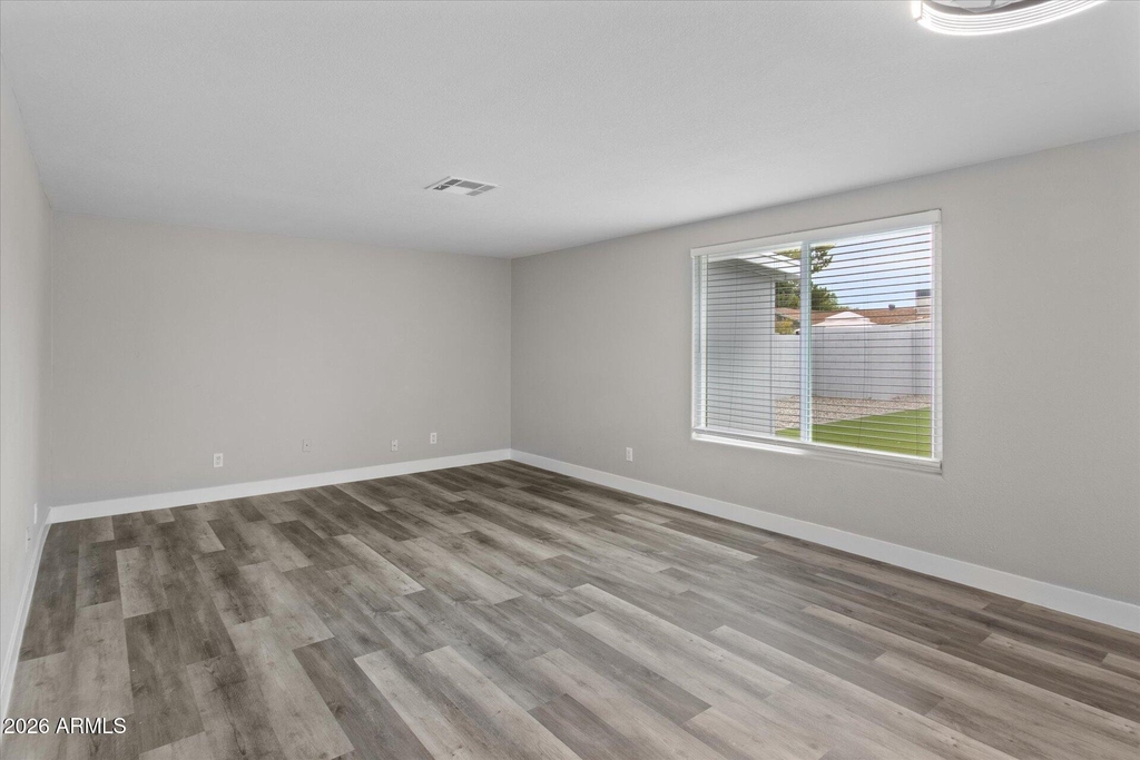 1604 W Colt Road - Photo 10