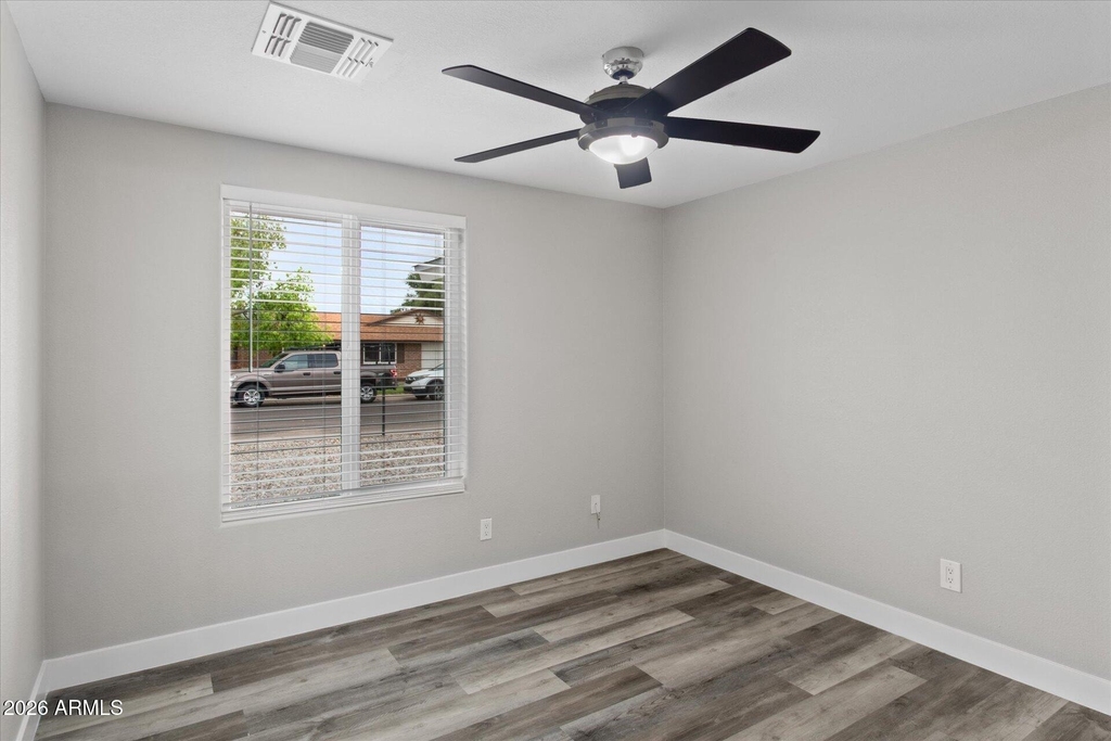 1604 W Colt Road - Photo 20