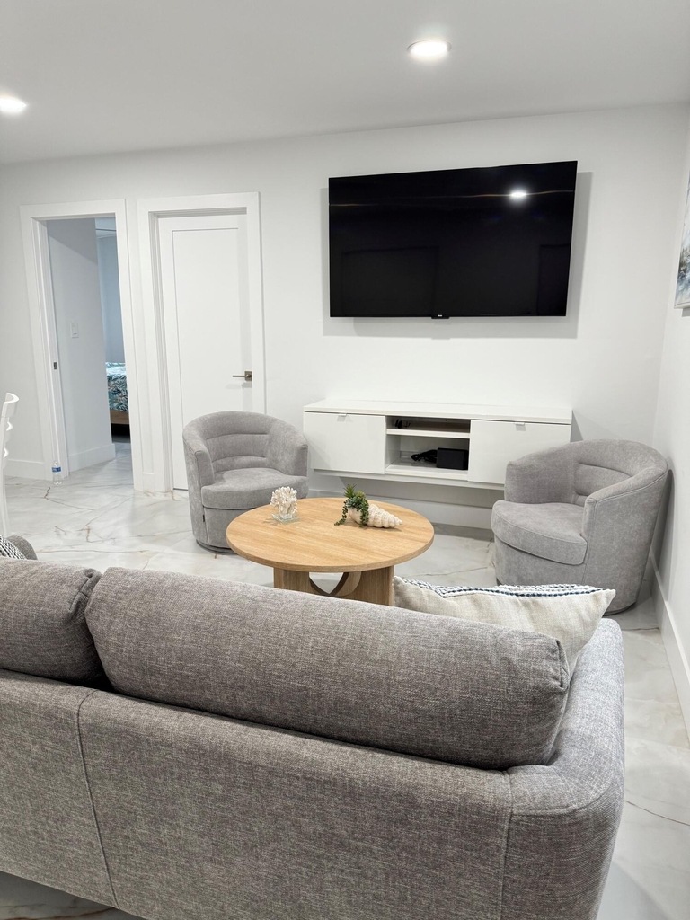 221 Se 11th Avenue - Photo 11