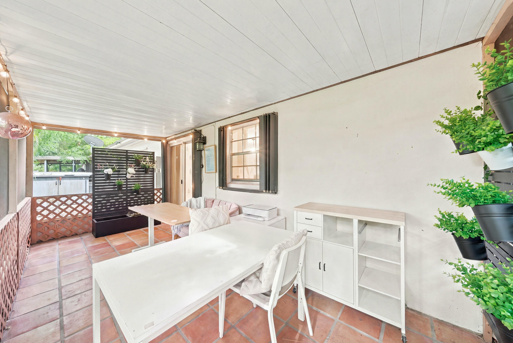 8026 Sw 20th Court - Photo 1