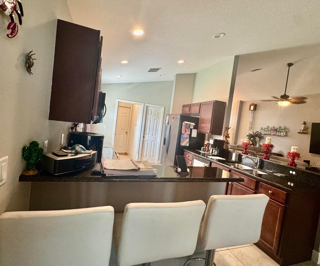 9621 Rainwood Court - Photo 2