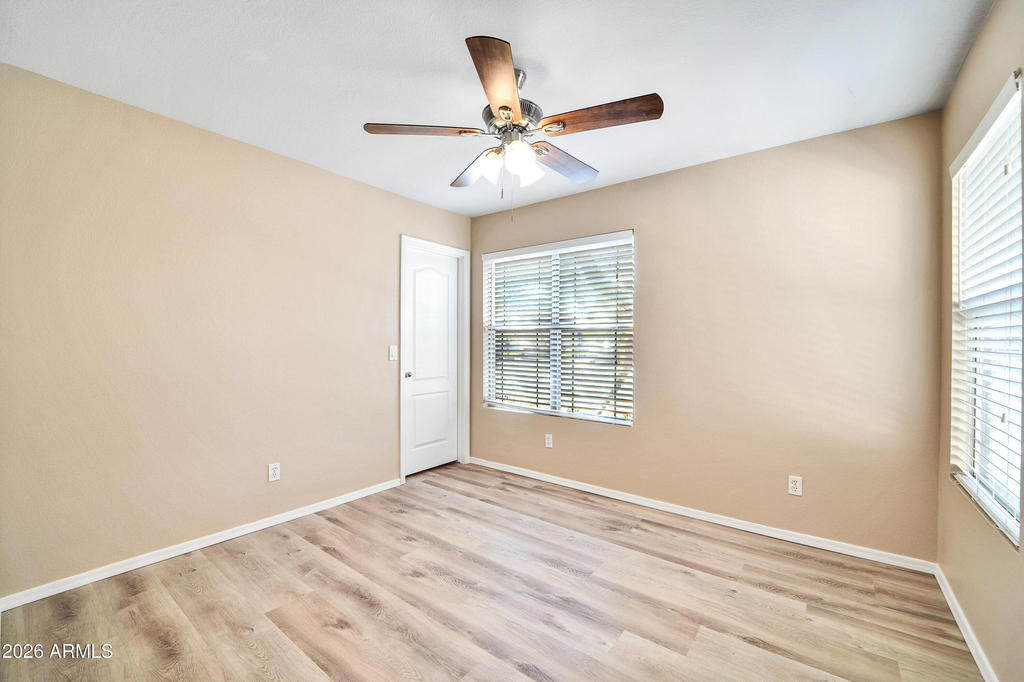 6434 W Kristal Way - Photo 22