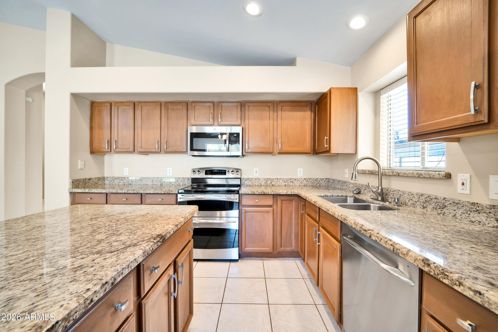 6434 W Kristal Way - Photo 12