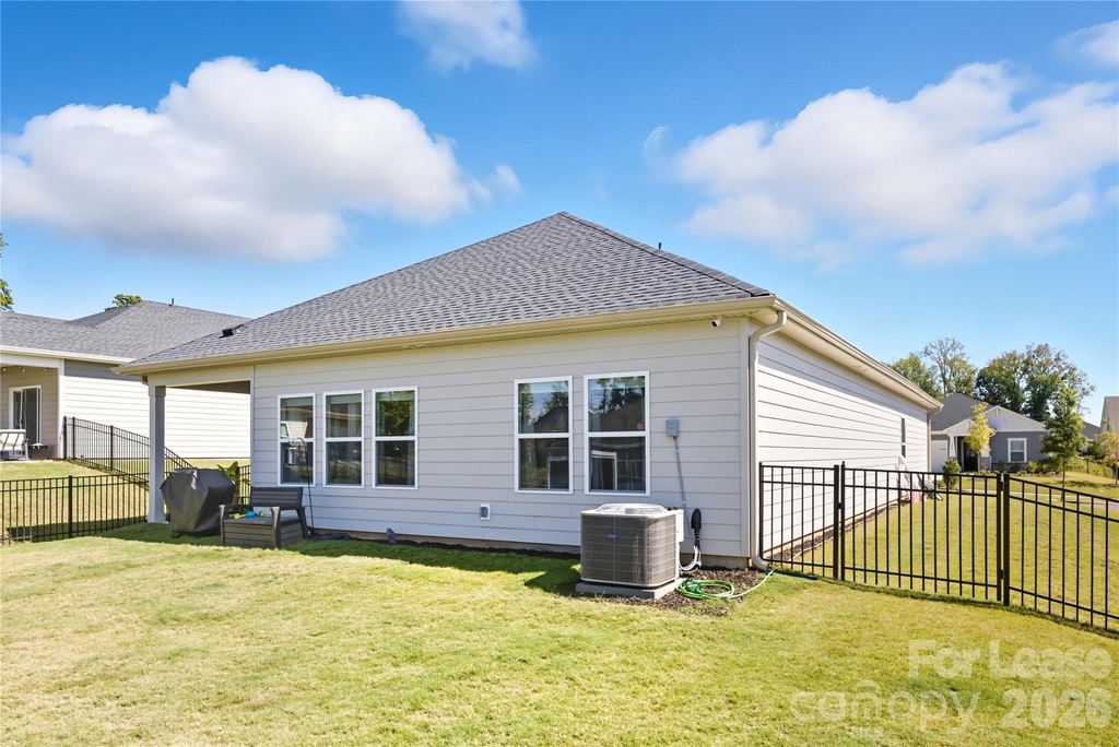 2023 Merida Street - Photo 19