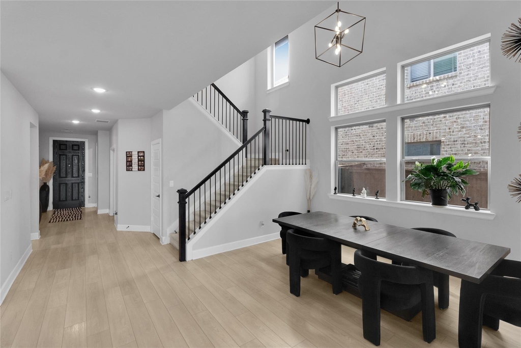 1033 Parkfield Road - Photo 10