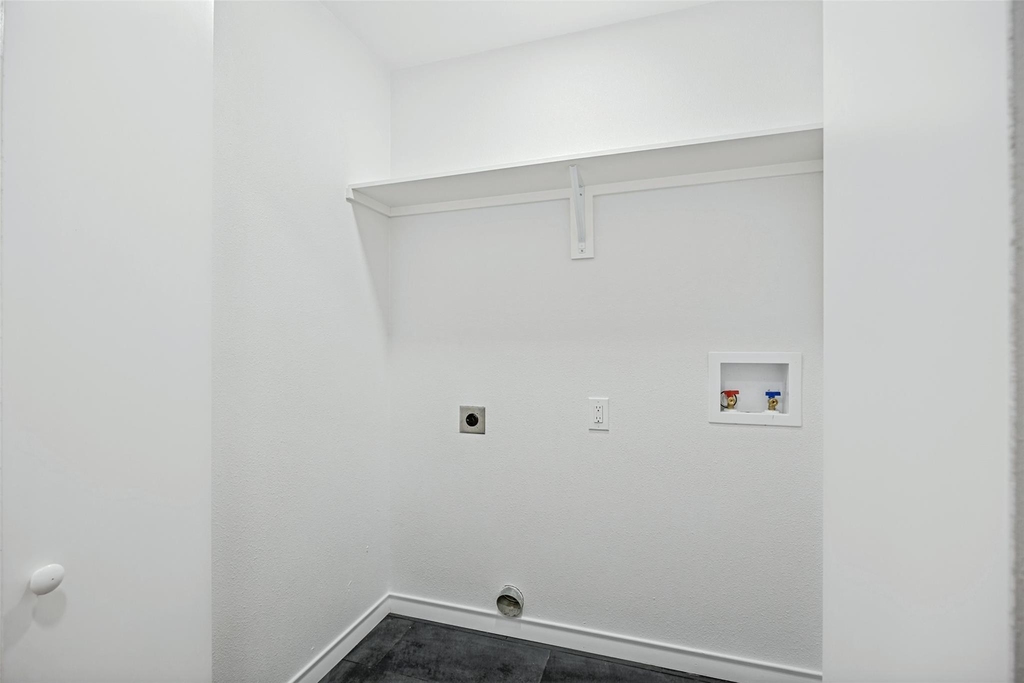 10422 Lake Gardens Drive - Photo 21