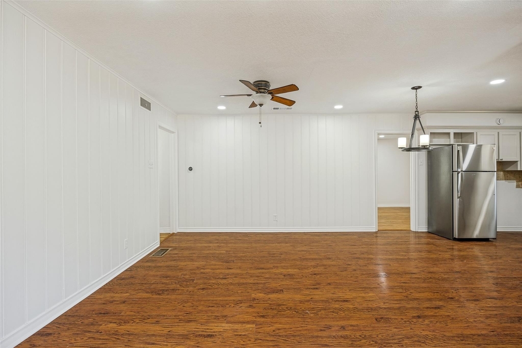 10422 Lake Gardens Drive - Photo 6
