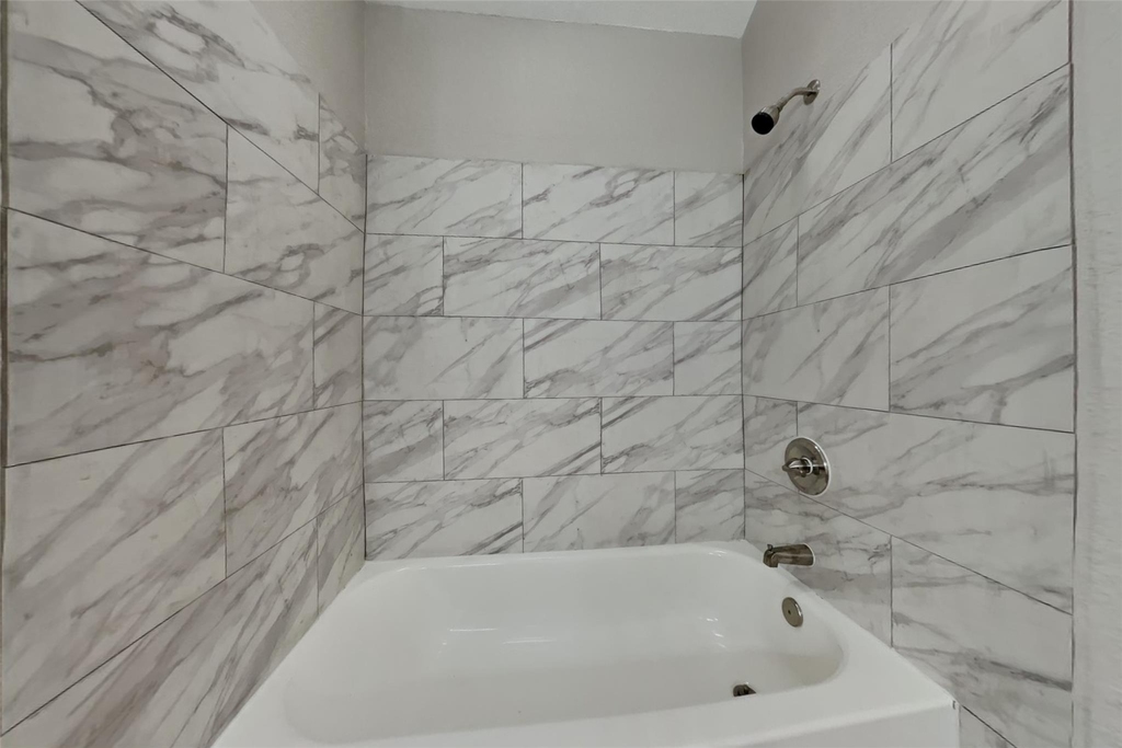 2128 Turf Club Drive - Photo 7