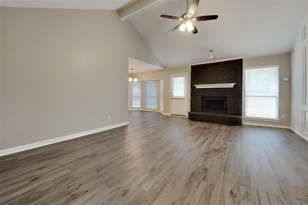 2128 Turf Club Drive - Photo 2
