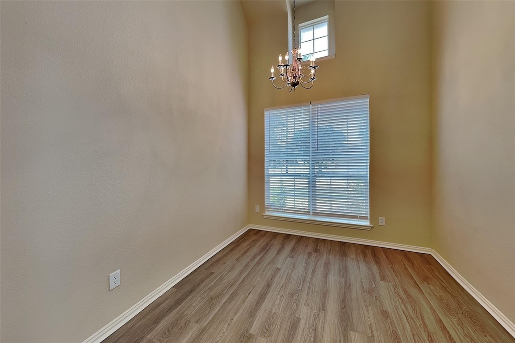 11800 Porcupine Drive - Photo 5