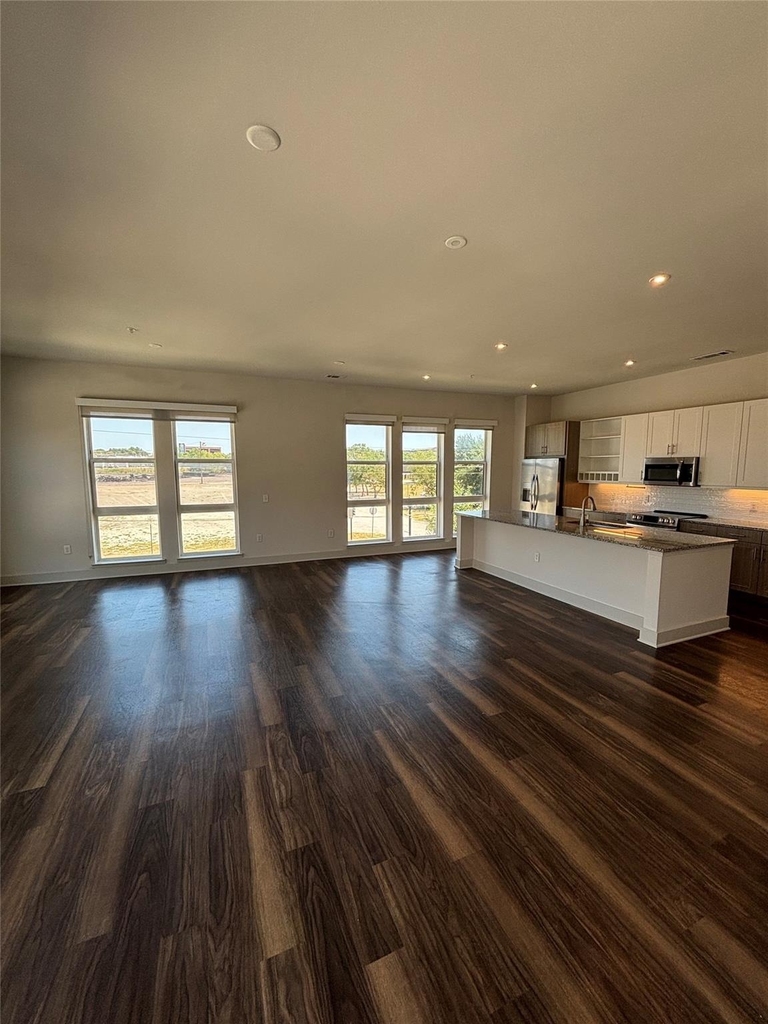 6303 Frisco Square Boulevard - Photo 6