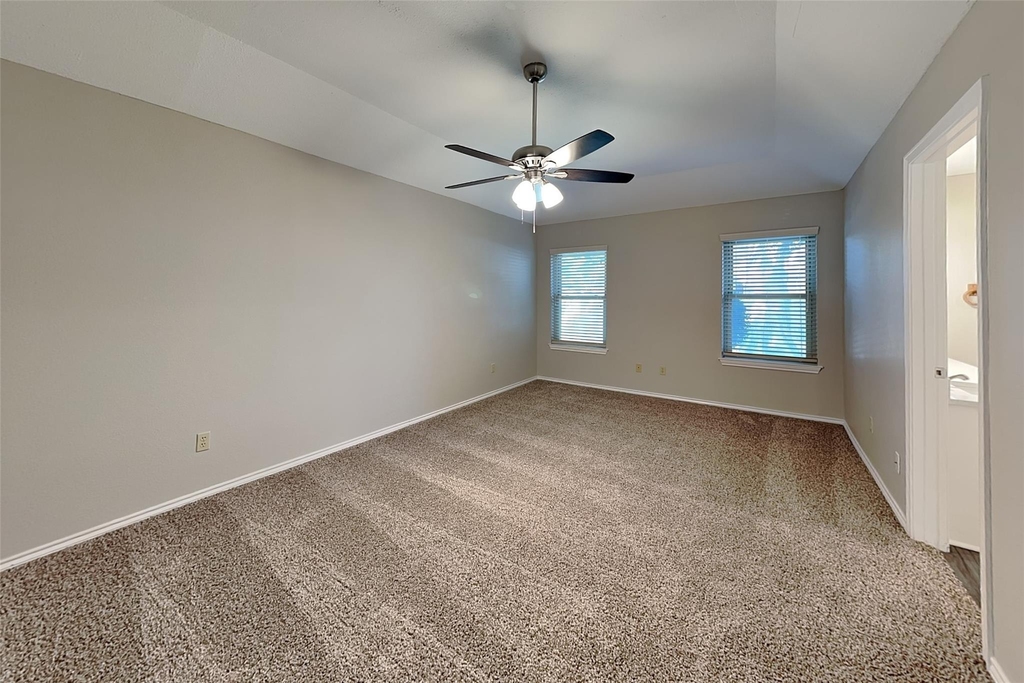 2613 Forestview Drive - Photo 7