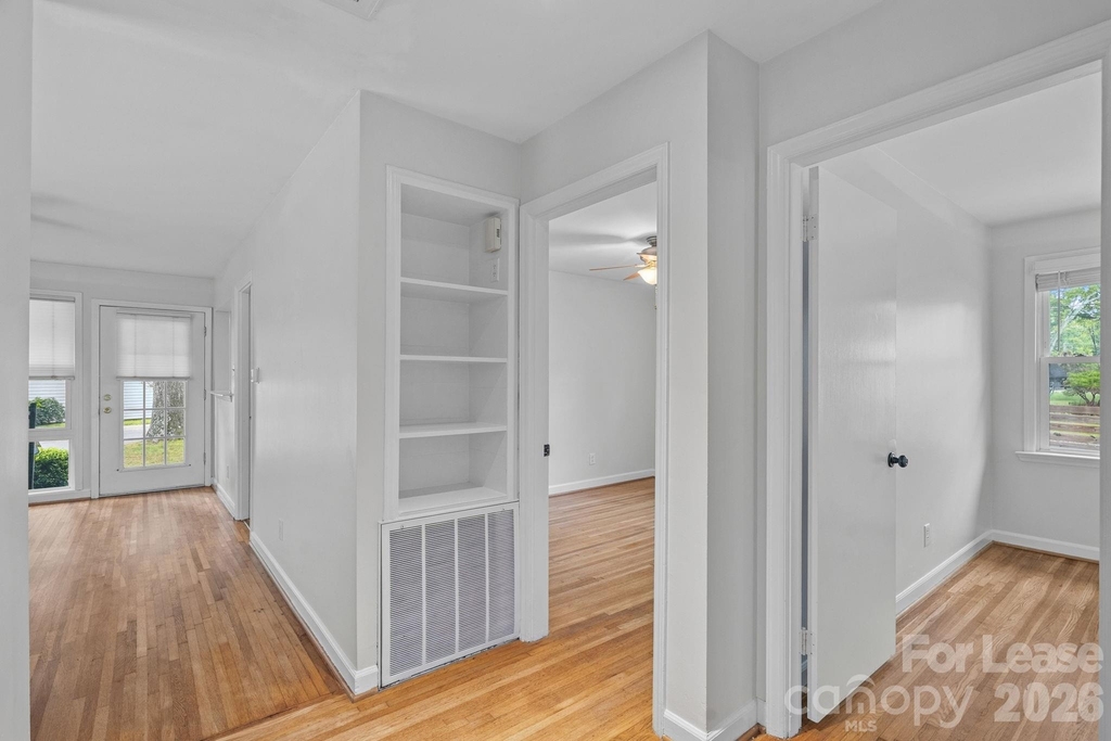 4231 Mantle Court - Photo 11