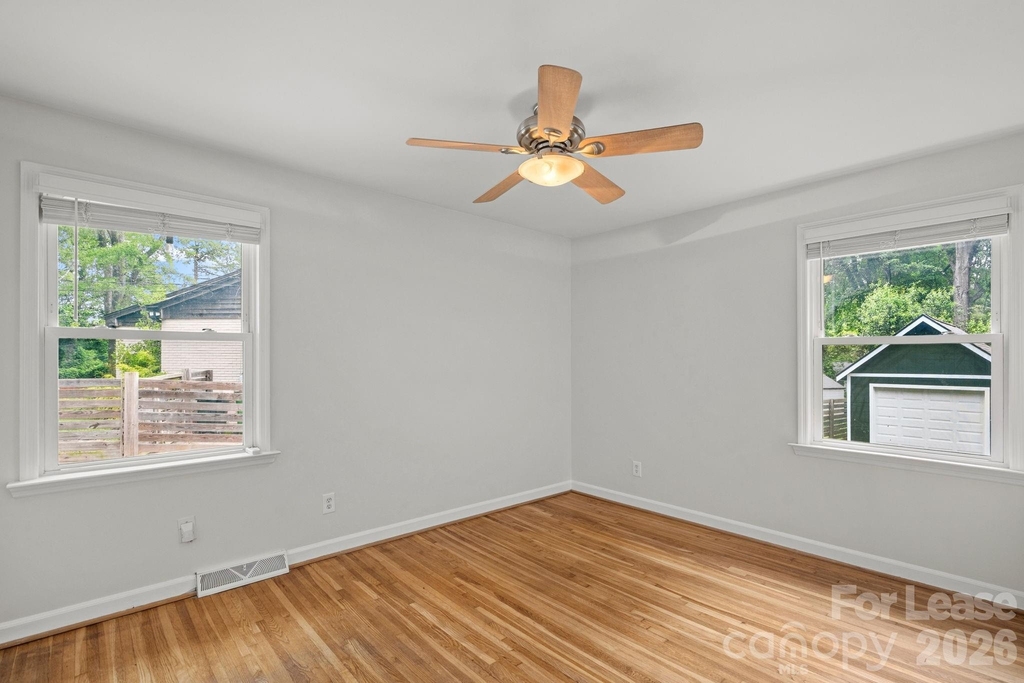 4231 Mantle Court - Photo 9