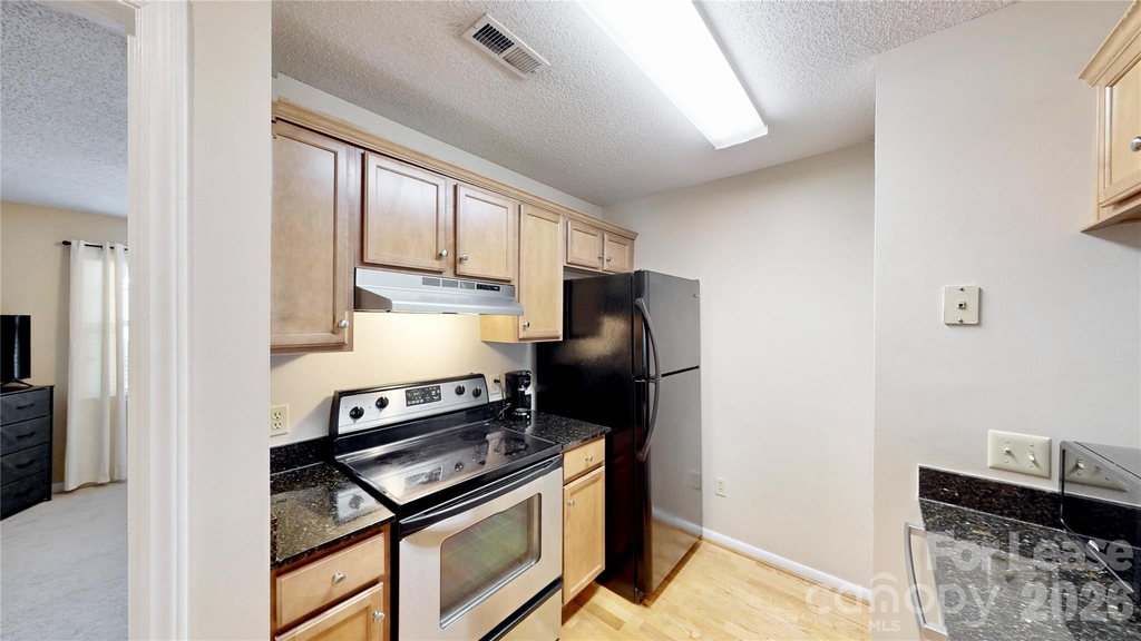 424 Mather Green Avenue - Photo 12
