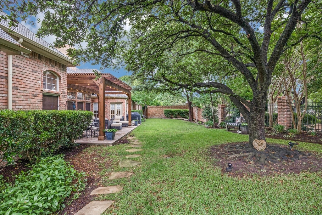 5604 Encore Drive - Photo 23