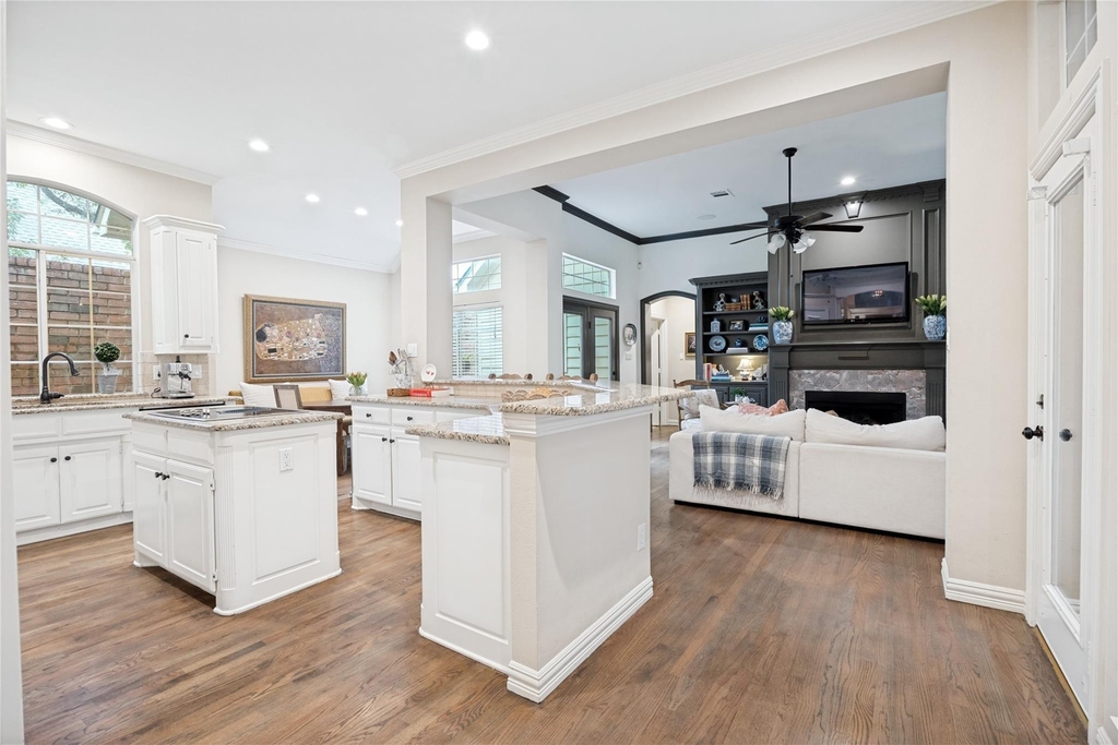5604 Encore Drive - Photo 8