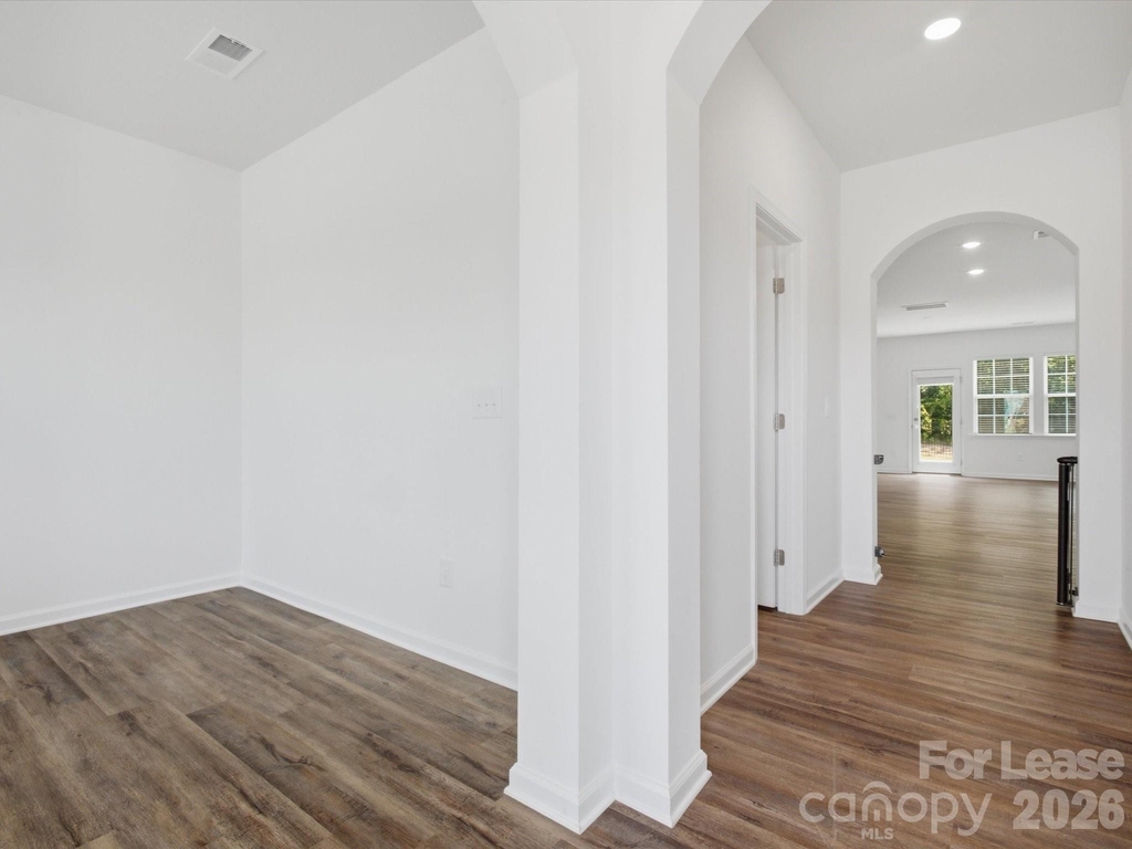 1012 Whipcord Drive - Photo 2