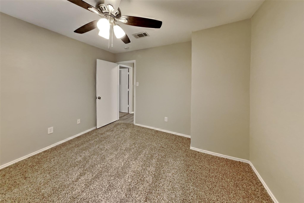 520 Hollyberry Drive - Photo 11