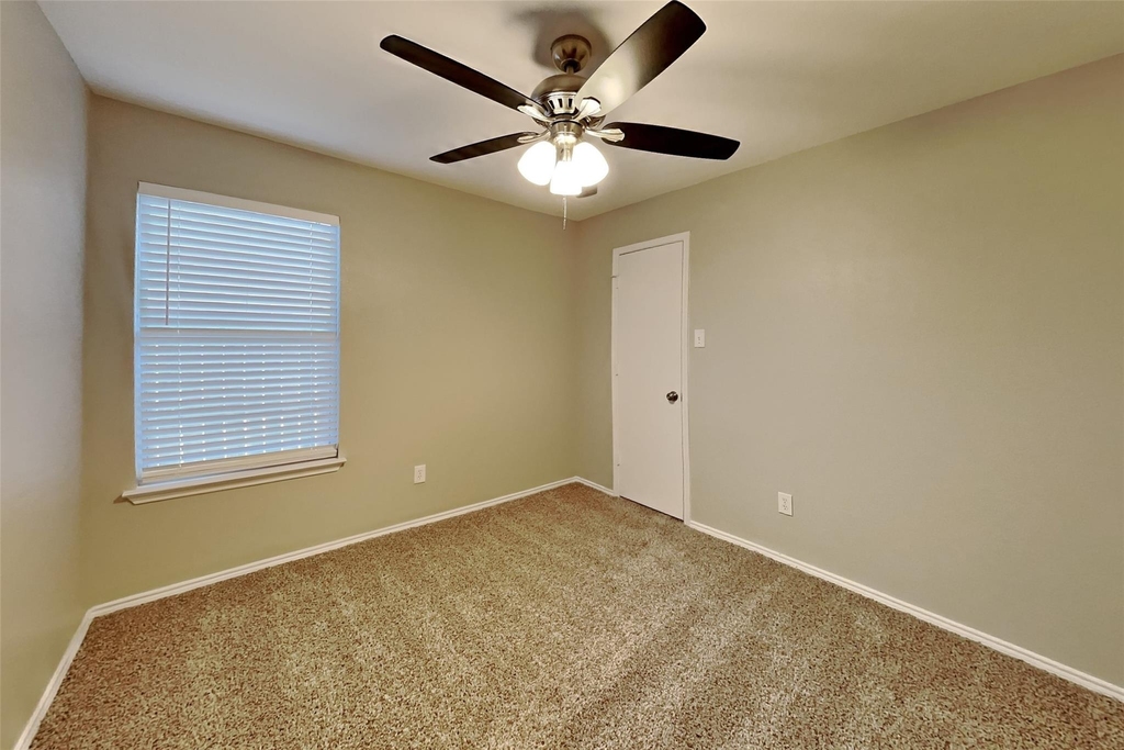 520 Hollyberry Drive - Photo 13