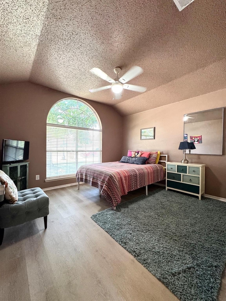 5512 Vineyard Lane - Photo 6