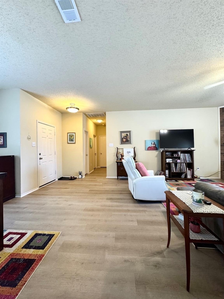 5512 Vineyard Lane - Photo 4
