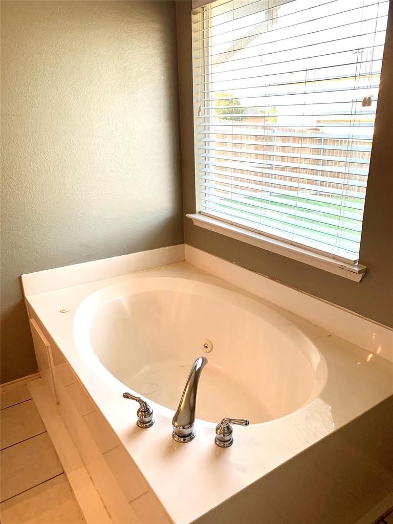 5512 Vineyard Lane - Photo 13