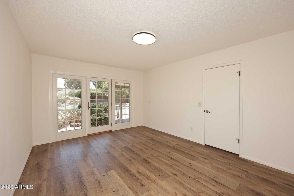 8311 E Via De Sereno -- - Photo 19