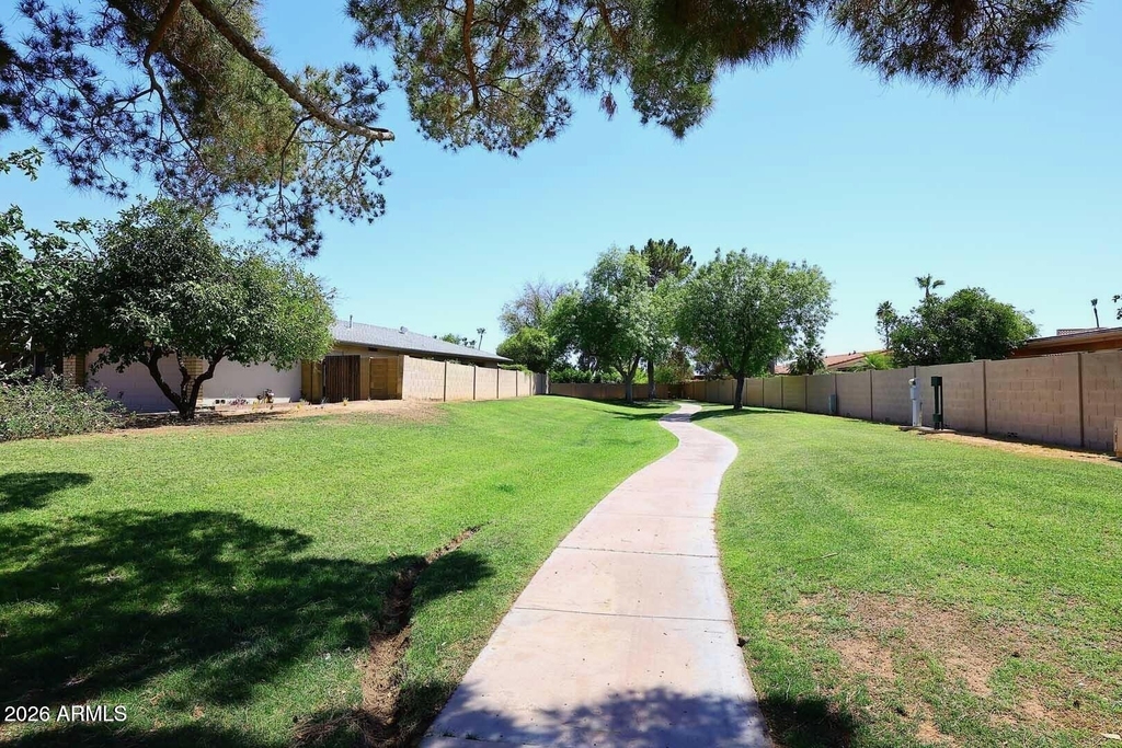 8311 E Via De Sereno -- - Photo 29