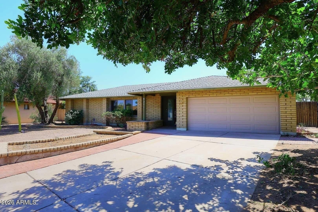 8311 E Via De Sereno -- - Photo 1