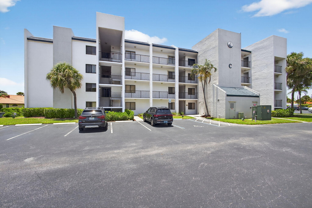 1605 S Us Highway 1 - Photo 30