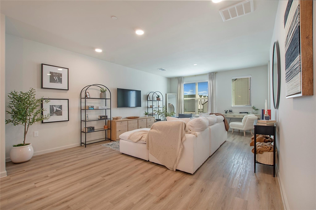 2100 Legacy Drive - Photo 7
